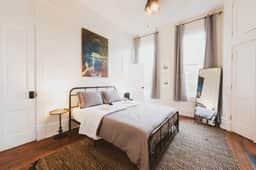 212 E Waldburg - Unit C
