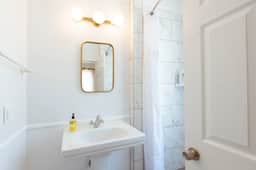 309 Entire Triplex - Image 5