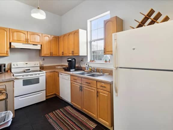 217 W 43rd - Mindful Room