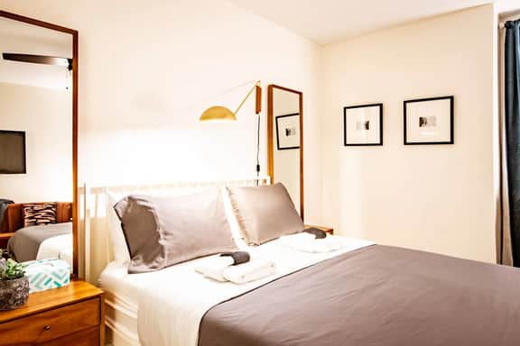 212 E Waldburg - Unit A