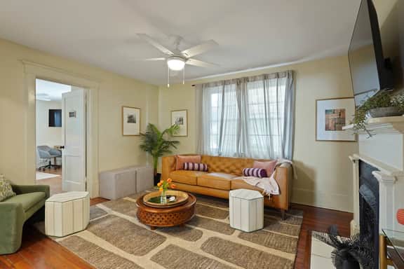 Historic Darling Home w/ Hot Tub near Forsyth